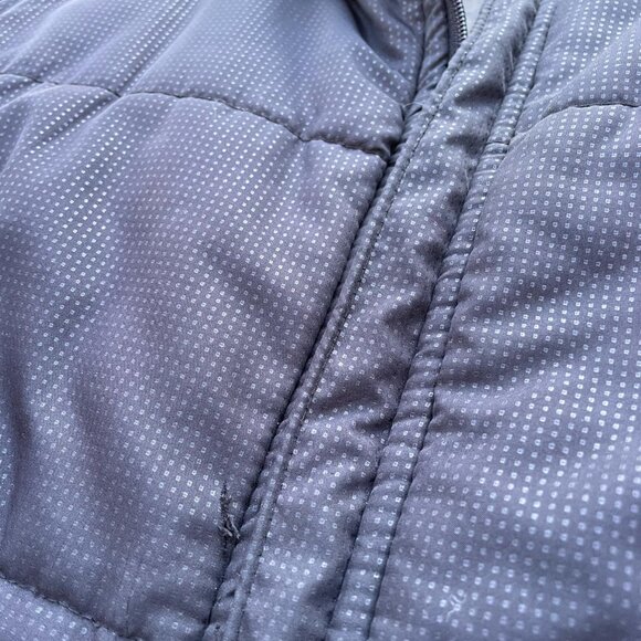 90s Classic Nike Vest - Picture 6 of 8